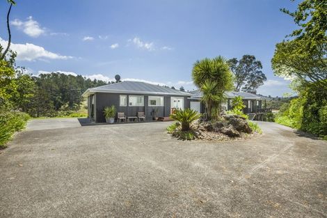 Photo of property in 32 Haigh Access Road, Redvale, Albany, 0794