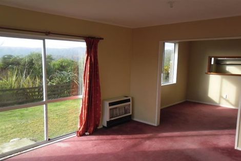 Photo of property in 11 Mossburn Grove, Kelson, Lower Hutt, 5010