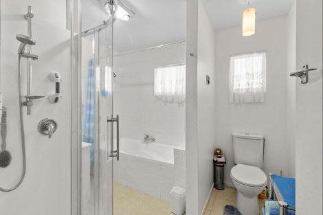 Photo of property in 101 Clawton Street, Westown, New Plymouth, 4310