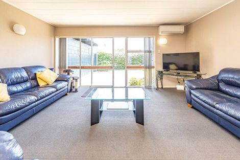 Photo of property in 3/54 Fitzherbert Avenue, Tawhero, Wanganui, 4501