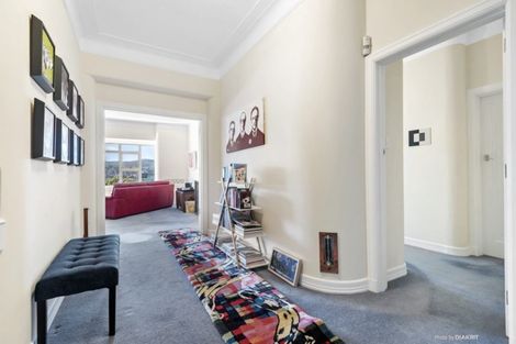 Photo of property in Anscombe Apartments, 212 Oriental Parade, Oriental Bay, Wellington, 6011