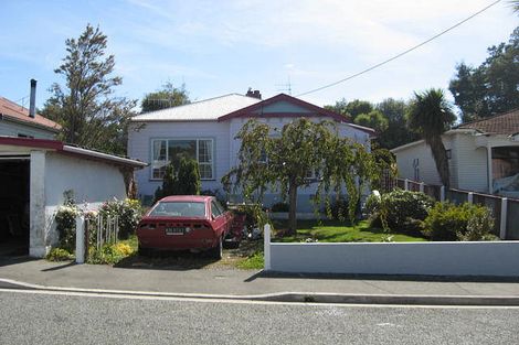 Photo of property in 11 Roslyn Terrace, West End, Timaru, 7910
