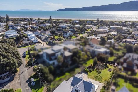 Photo of property in 5 Falla Street, Paraparaumu Beach, Paraparaumu, 5032