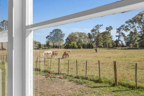 Photo of property in 39 Ahuru Street, Marton, 4710