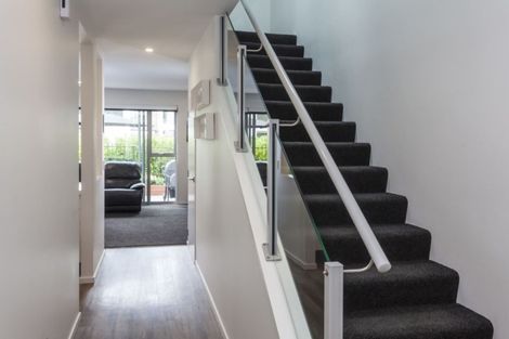 Photo of property in 9 Seager Lane, Hillmorton, Christchurch, 8024