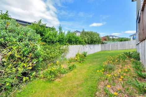 Photo of property in 14 Platinum Rise, Ranui, Auckland, 0612
