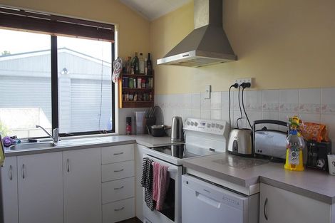 Photo of property in 29 Mercury Street, Milson, Palmerston North, 4414