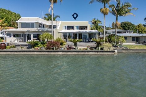 Photo of property in 5a Sixth Avenue, Tauranga, 3110