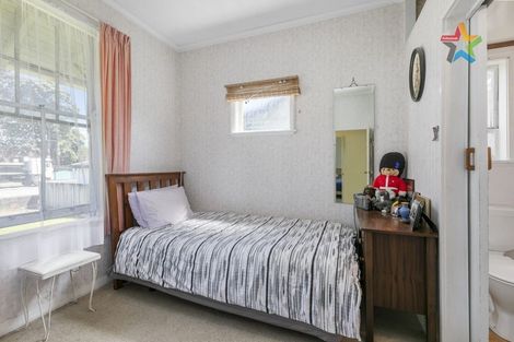 Photo of property in 98 Randwick Road, Moera, Lower Hutt, 5010