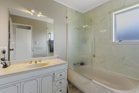 Photo of property in 47 Saint James Street, Richmond Heights, Taupo, 3330