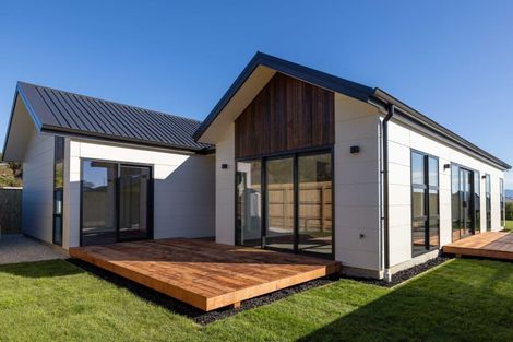 Photo of property in 4 Tiraumea Street, Richmond, 7020