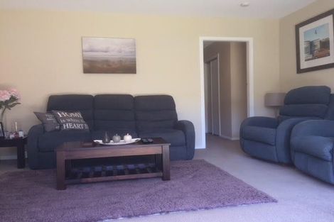 Photo of property in 1/5 Vancouver Crescent, Wainoni, Christchurch, 8061