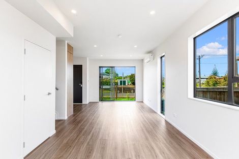 Photo of property in 1/22 Coniston Avenue, Te Atatu South, Auckland, 0610