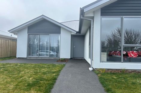 Photo of property in 12 Edlin Lane, Pegasus, 7612