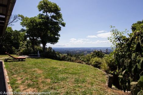 Photo of property in 505 Scenic Drive, Waiatarua, Auckland, 0612