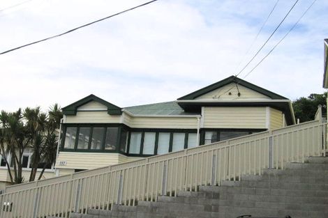 Photo of property in 197 Melbourne Road, Island Bay, Wellington, 6023