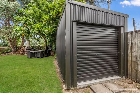 Photo of property in 1 Manaia Road, Tairua, 3508