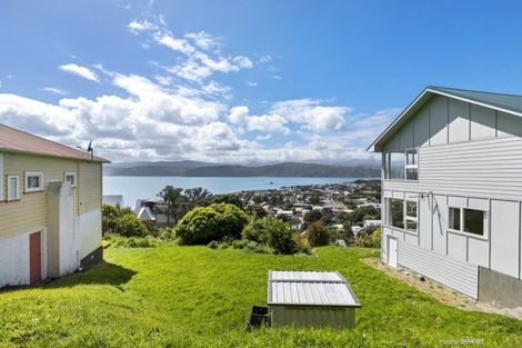 Photo of property in 21 Fettes Crescent, Seatoun, Wellington, 6022