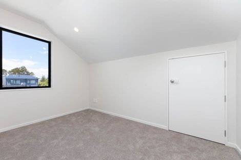 Photo of property in 18b Winfield Road, Kumeu, 0810