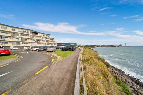 Photo of property in Quarterdeck, 5/4 Buller Street, New Plymouth, 4310