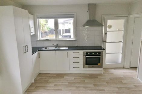 Photo of property in 2 Fields Road, Manurewa, Auckland, 2102