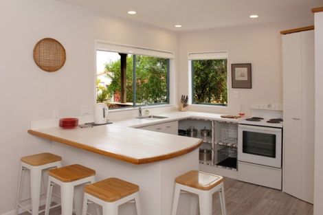 Photo of property in 12 Moir Point Road, Mangawhai Heads, Mangawhai, 0505