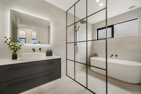 Photo of property in 13 Packer Road, Wanaka, 9382