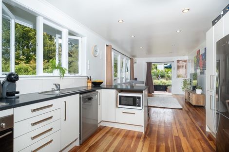 Photo of property in 24 Northfield Road, Waitakere, Auckland, 0816