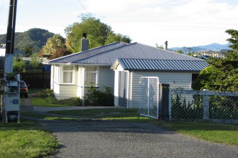 Photo of property in 13 Scotland Street, Picton, 7220