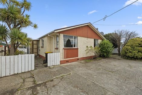 Photo of property in 74 Forfar Crescent, Rockdale, Invercargill, 9812