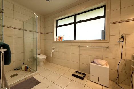 Photo of property in 3 Terry Smyth Drive, Kumeu, 0892