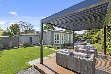 Photo of property in 69 Kotare Street, Fendalton, Christchurch, 8041