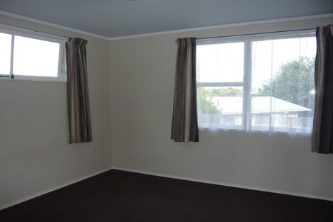 Photo of property in 18 Rothesay Place, Dinsdale, Hamilton, 3204