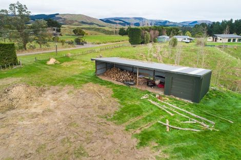 Photo of property in 32 Stoneleigh Lane, Aokautere, Palmerston North, 4471