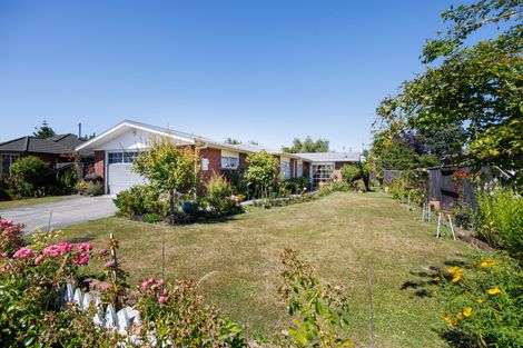 Photo of property in 66 Amberley Avenue, Highbury, Palmerston North, 4412
