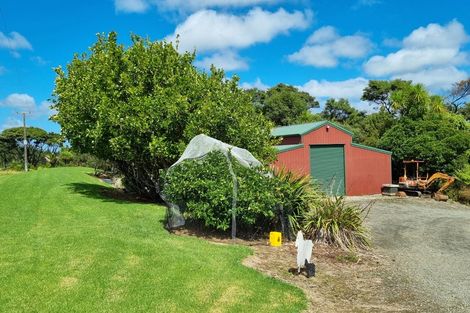 Photo of property in 357 Mclachlan Road, Kaukapakapa, Warkworth, 0984