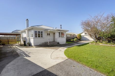 Photo of property in 35a Kent Street, Levin, 5510