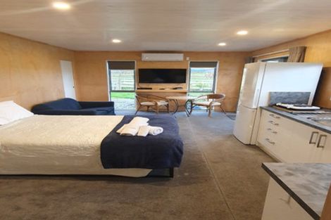 Photo of property in 113 Muhunoa Road West, Ohau, Levin, 5570