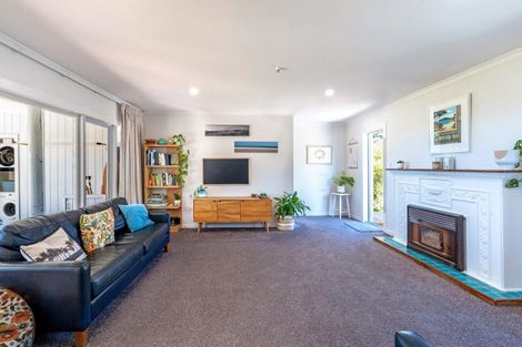 Photo of property in 27 Douglas Street, Okitu, Gisborne, 4010