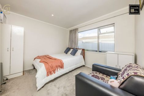 Photo of property in 2/29 South Street, Papakura, 2110