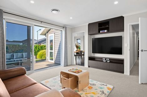 Photo of property in 2 Avian Place, Flagstaff, Hamilton, 3210