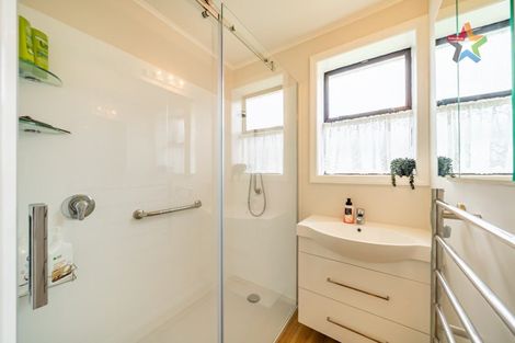 Photo of property in 34 Sladden Street, Naenae, Lower Hutt, 5011