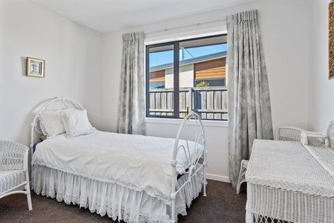 Photo of property in 20 Awa Place, Rangiora, 7400