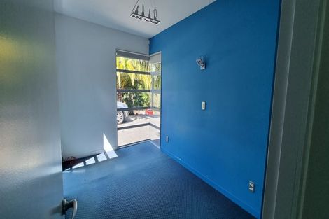 Photo of property in 87a Joseph Banks Drive, Whitby, Porirua, 5024