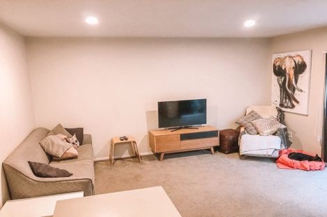 Photo of property in 21/33 School Road, Morningside, Auckland, 1021