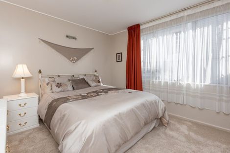 Photo of property in 82 Charles Street, Westshore, Napier, 4110