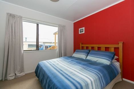 Photo of property in 121 Parklands Avenue, Bell Block, New Plymouth, 4312