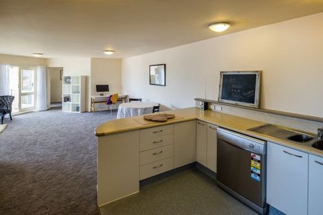 Photo of property in Luxford Villas, 307/72 Herald Street, Berhampore, Wellington, 6023