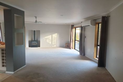 Photo of property in 58a Staveley Street, Avonhead, Christchurch, 8042