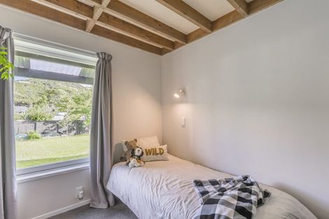 Photo of property in 12 Kew Grove, Raumati Beach, Paraparaumu, 5032